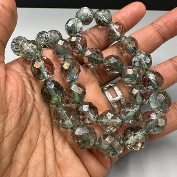 Smoky Gray Green Faceted Bead Necklace Iridescent Glass Statement 14.5 Inch - Picture 7 of 8